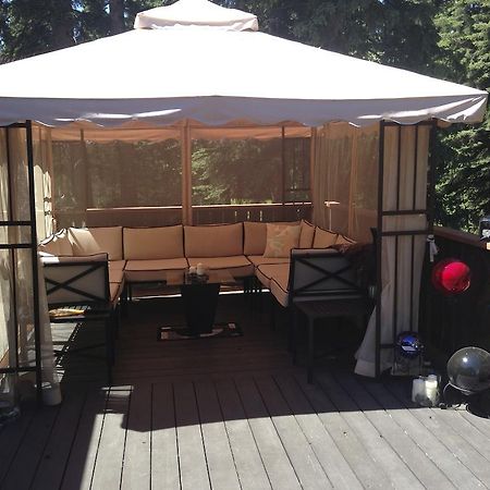 Redwood Meadows Bed And Breakfast Bragg Creek Exteriör bild
